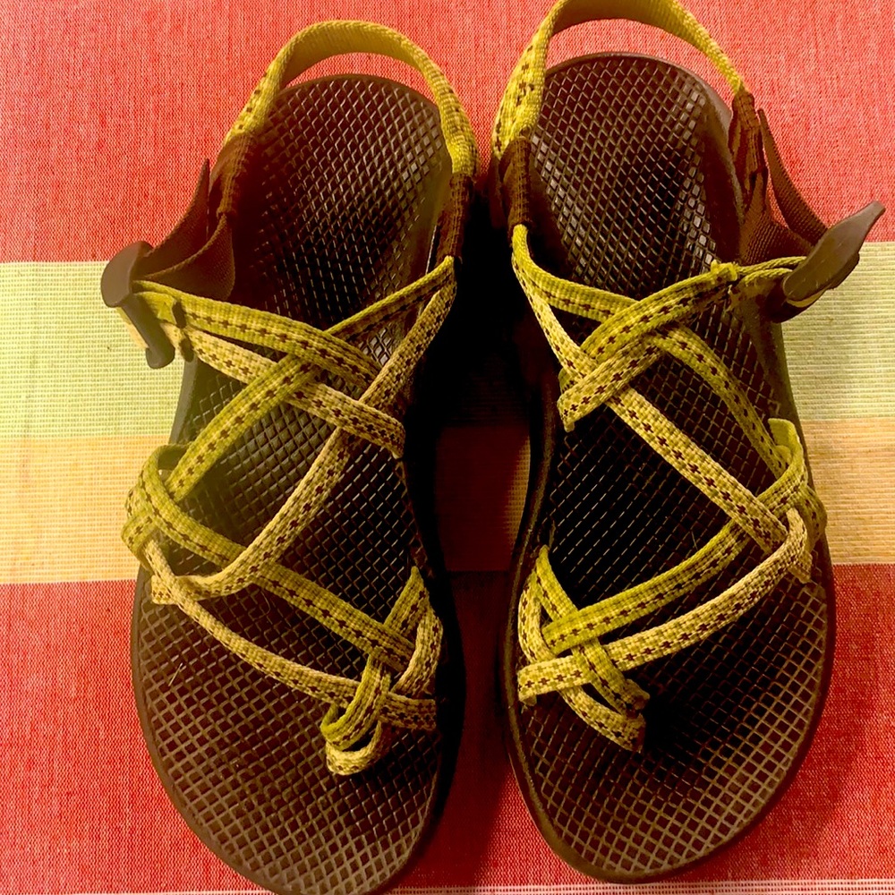 Chaco Vibram size 8 Women’s sandals